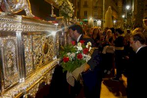 Barcala Recibe A La Cofrad A Del Ecce Homo En La Plaza De La Sant Sima