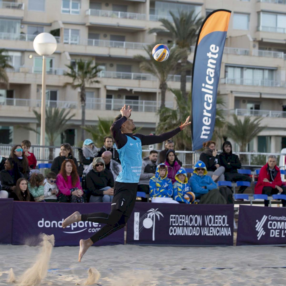 El Circuito De Invierno De V Ley Playa Llega A La Malvarrosa Con Gran