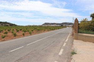El camino entre Sagunt y Faura gana en seguridad vial con la mejora del pavimento