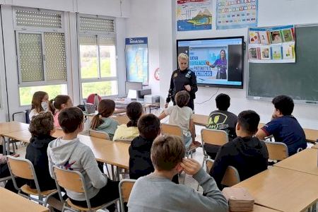 La Policía Local de Altea imparte clases de Educación Vial al alumnado de 4º, 5º y 6º de Primaria