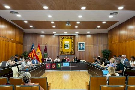 Calp prepara ayudas de hasta 4.000 euros para pymes y autónomos por el encarecimiento energético Calp prepara ayudas de hasta 4.000 euros para pymes y autónomos por el encarecimiento energético