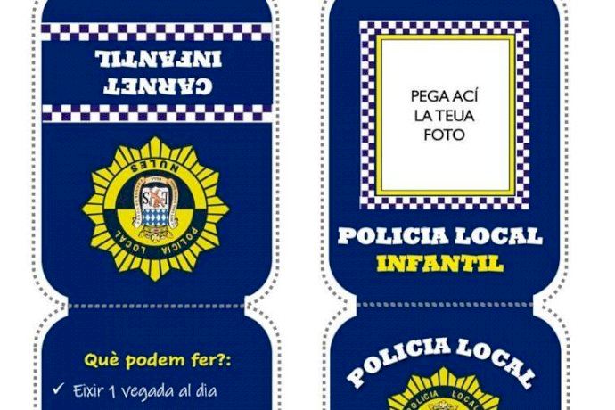 Recortables de la Policía de Aznalcázar para los niños y niñas del municipio