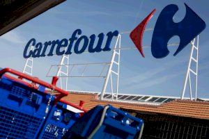 Carrefour compra 172 supermercats de Supersol i reforça la seua posició a Espanya