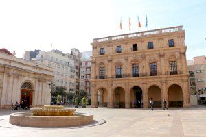 Castelló contrata a 22 personas en desempleo del régimen agrario para mejoras en acequias y caminos rurales