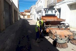 San Rafael refuerza la limpieza de calles y estudia imponer sanciones por no recoger los excrementos caninos de la vía pública