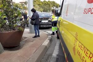 Aparatoso accidente con heridos en la Gran Vía de Alicante