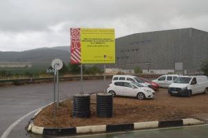 Obras Públicas fomenta el uso del coche compartido con la adecuación de una zona de aparcamiento junto al enlace de la CV-10 en Borriol