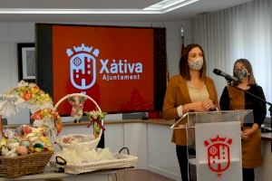 La bonica iniciativa d'un poble valencià per a ajudar als indumentaristes aquest Nadal