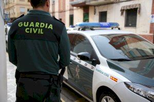 Detenida una persona por robar a punta de navaja en Alberic