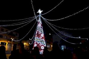 Paterna recibe la Navidad con un  encendido de luces simultáneo en todos los barrios