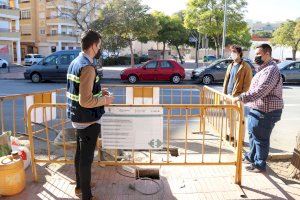 Comienza la instalación de tres electrolineras municipales en San Vicente