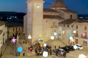 Es disparen els casos en un xicotet poble de València per un brot a causa d'una reunió entre amics