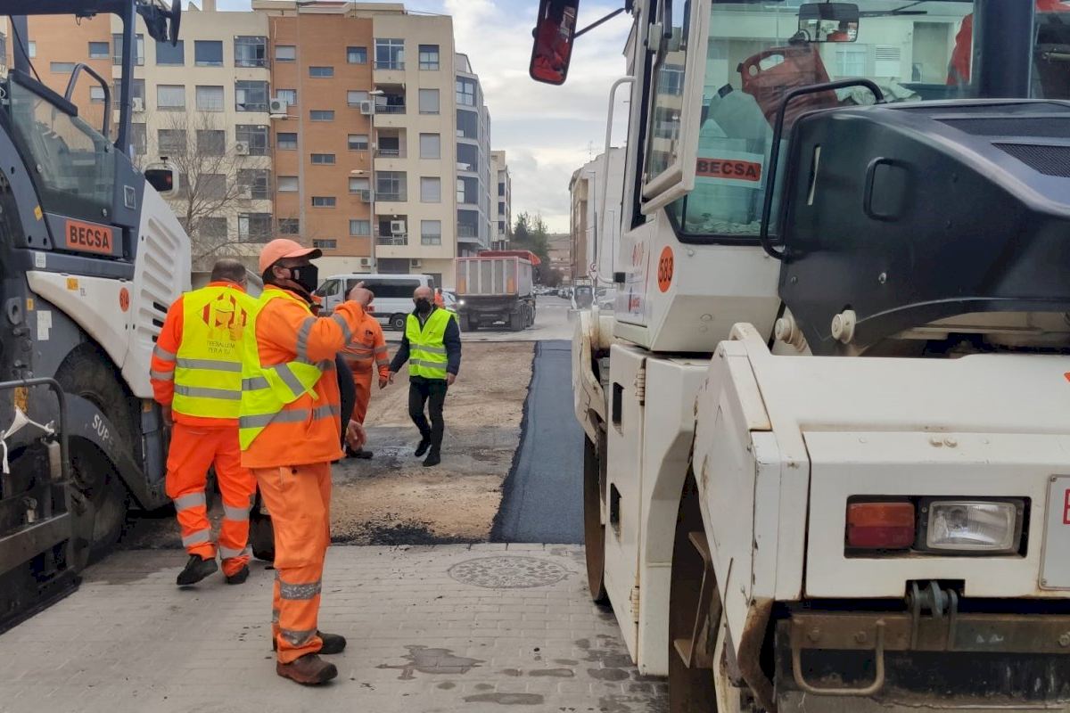 Servicios Públicos Despliega Un Plan Especial De Asfaltado En Vías Urbanas A Través Del Nuevo 7154