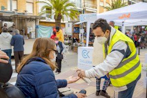 Cullera retoma el mercado ambulante tras reducir la incidencia del COVID-19 en más de un 85% en las últimas semanas