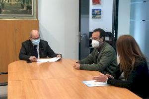 El Ayuntamiento de Alicante  forman en prácticas a dos personas con daño cerebral adquirido junto con  ADACEA