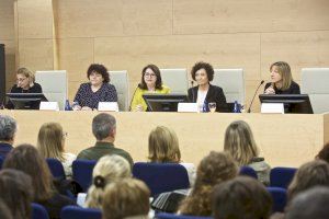 Un estudio de la UA sobre liderazgo académico femenino propone incrementar la sensibilización y concienciación en igualdad de género, activar redes de apoyo y de mentoría