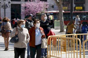 La Comunitat torna a superar el centenar de contagiats nous en l'últim dia