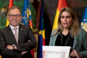 El presidente José Martí felicita a Marta Barrachina, a la que ofrece consenso y colaboración