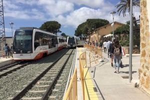 La Generalitat facilitó la movilidad de 577.746 personas usuarias en TRAM d' Alacant en abril