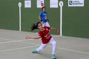 Judith, Mar, Aroa y Elisa reinan en los JECV de frontón individual femenino