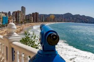 Benidorm aprueba las bases de la nueva fase de Ayudas Paréntesis y de las dirigidas al sector alojativo