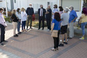 José Martí visita el poblado marítimo de Torre la Sal para mostrar el respaldo de la Diputación de Castellón a las reivindicaciones de Cabanes