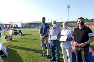 La Nucía homenajea a Domingo Ramón, Villar y Rafa Blanquer durante el Nacional  de Clubes de Atletismo