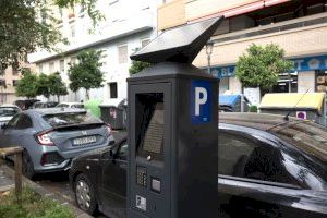 La nova zona blava a València permetrà desaparcar i acumular les voltes en un moneder