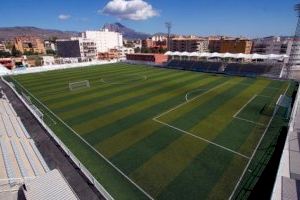 La Vila Joiosa consigue 269.000 euros para la sustitución del césped artificial y mejoras en el estadio municipal Nou Pla