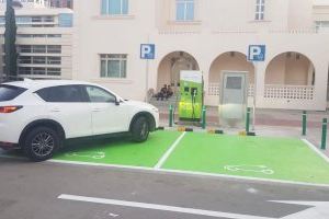 Quart de Poblet aprueba las primeras ordenanzas de carga de coches eléctricos