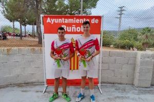 Los deportes de Raqueta protagonizan con gran éxito de participación y asistencia el arranque de las “casi fiestas” en Buñol