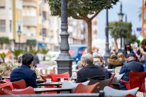 Amb quantes persones puc reunir-me a casa, al carrer i en un restaurant?