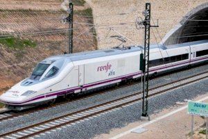 Renfe refuerza con 12.000 plazas más los servicios de Ave y Larga Distancia con origen y destino la Comunitat Valenciana