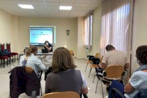 La concejalía de Igualdad de Requena organiza cursos formativos para Policía Local y Profesorado