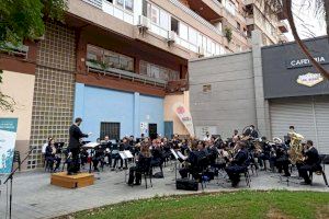 El Ayuntamiento de Valencia ha contado un año más con la participación de agrupaciones de la Coordinadora de Sociedades Musicales de la ciudad de Valencia