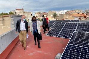 L’Ajuntament de Canals instal·la plaques solars als edificis públics