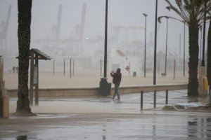 Temporal en Valencia y Alicante: consejos ante el fuerte oleaje y viento previstos