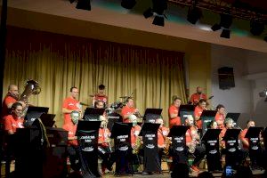 La Chabacana Band de Sedaví celebró su 25 Aniversario con un concierto
