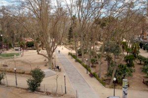 Cinc bandes de Castelló celebren Santa Cecilia amb una cercavila circular al Parc Ribalta