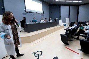 El Hospital General Universitario de Elche acoge la "Innopíldora: Inteligencia Artificial aplicada a la biomedicina" para profesionales sanitarios