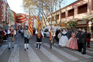 El Marítimo realizó su homenaje a la Senyera