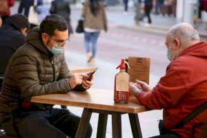 Els hostalers denuncien errors en el sistema de lectura del passaport covid a la Comunitat Valenciana