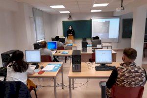 Joves d'Almenara participen en els cursos d'iniciativa jove