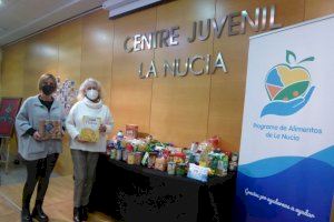 Donación Solidaria del Centre Juvenil al Programa de Alimentos