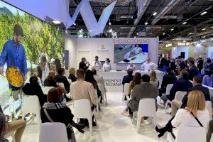 El stand de la Comunitat Valenciana en Fitur se abre al público con música en directo, 'showcooking' y catas