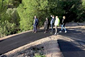 Benidorm conecta la parte alta de La Cala con la playa a través de una nueva rampa en la calle Marina Alta