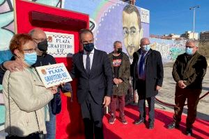 Antonio Peral inaugura la Plaza del Grafitero Kiz “quien prestigió y convirtió el grafiti en arte urbano”