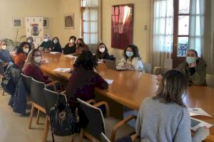 Continúa avanzando el proyecto Agenda Educativa de Requena con diversas reuniones informativas