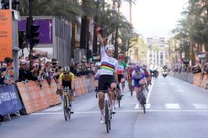 Elisa Balsamo lidera la primera etapa de la Volta Ciclista Valenciana Fèmines