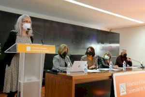 La Universidad de Alicante concede el Premio Igualdad 2022 a Mar Pastor Bravo